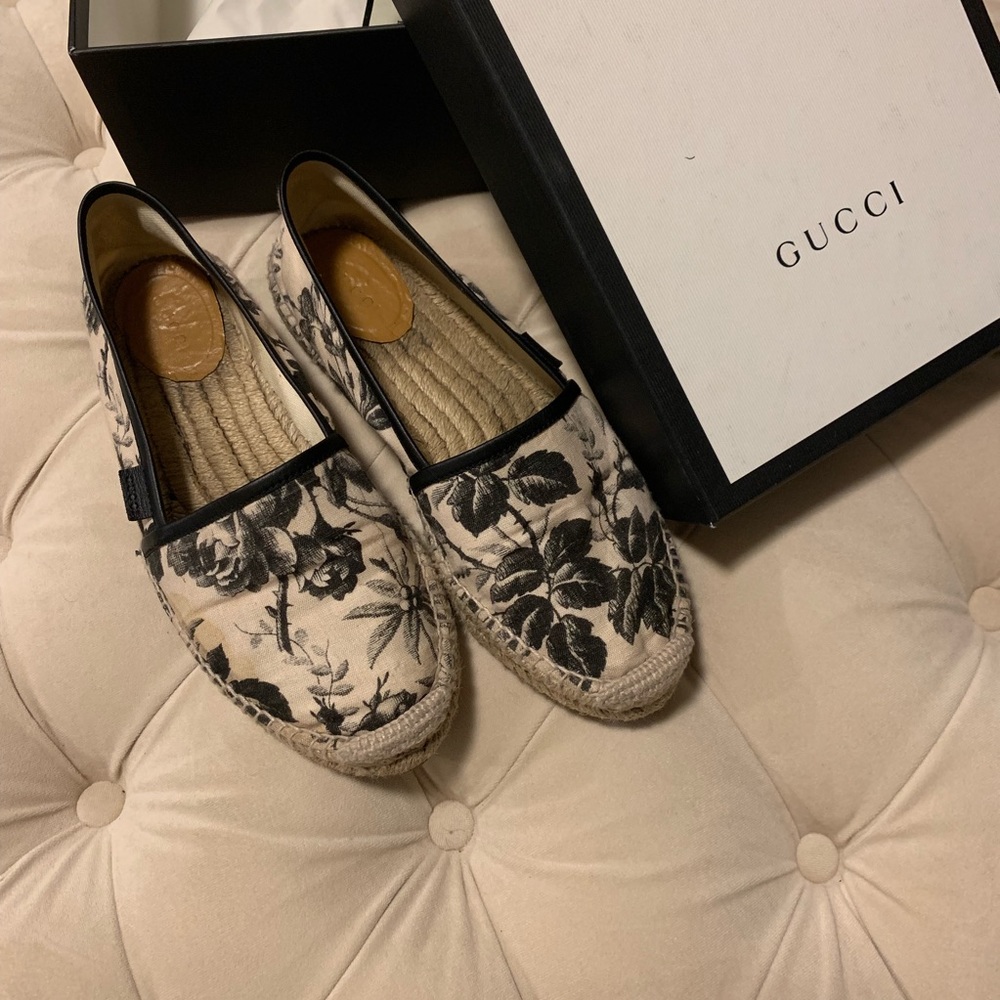 Gucci Espadrilles (Size 8)
